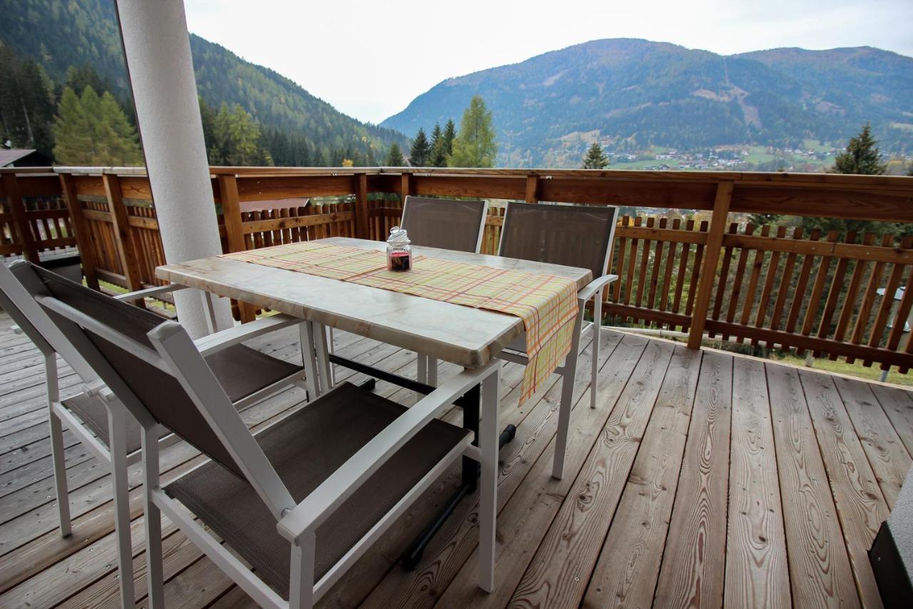 Appartement Panorama Loft Bad Kleinkirchheim Exteriör bild