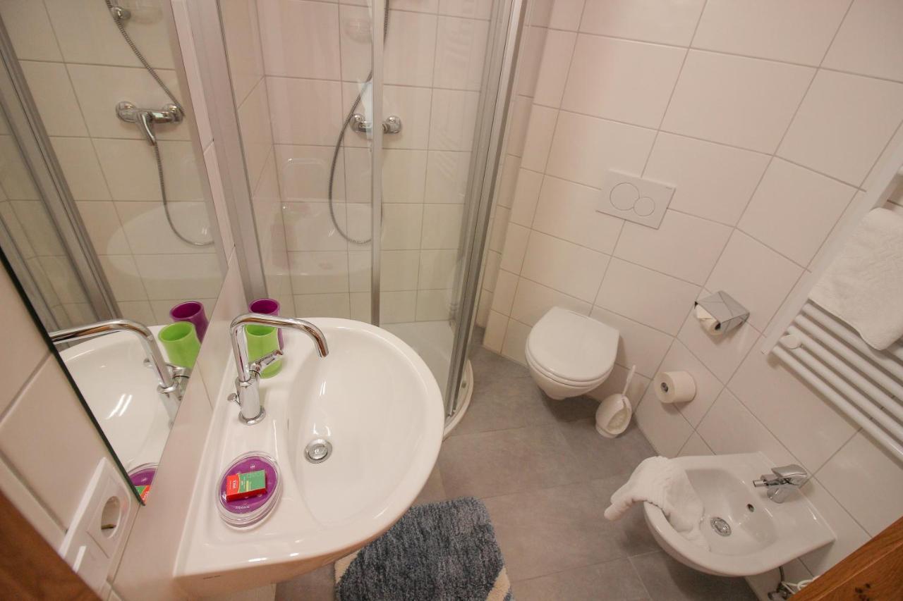 Appartement Panorama Loft Bad Kleinkirchheim Exteriör bild